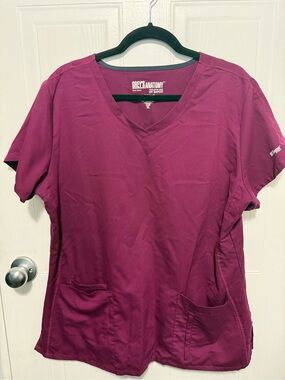 Grey's Anatomy Women's V-Neck Scrub Top - Wine